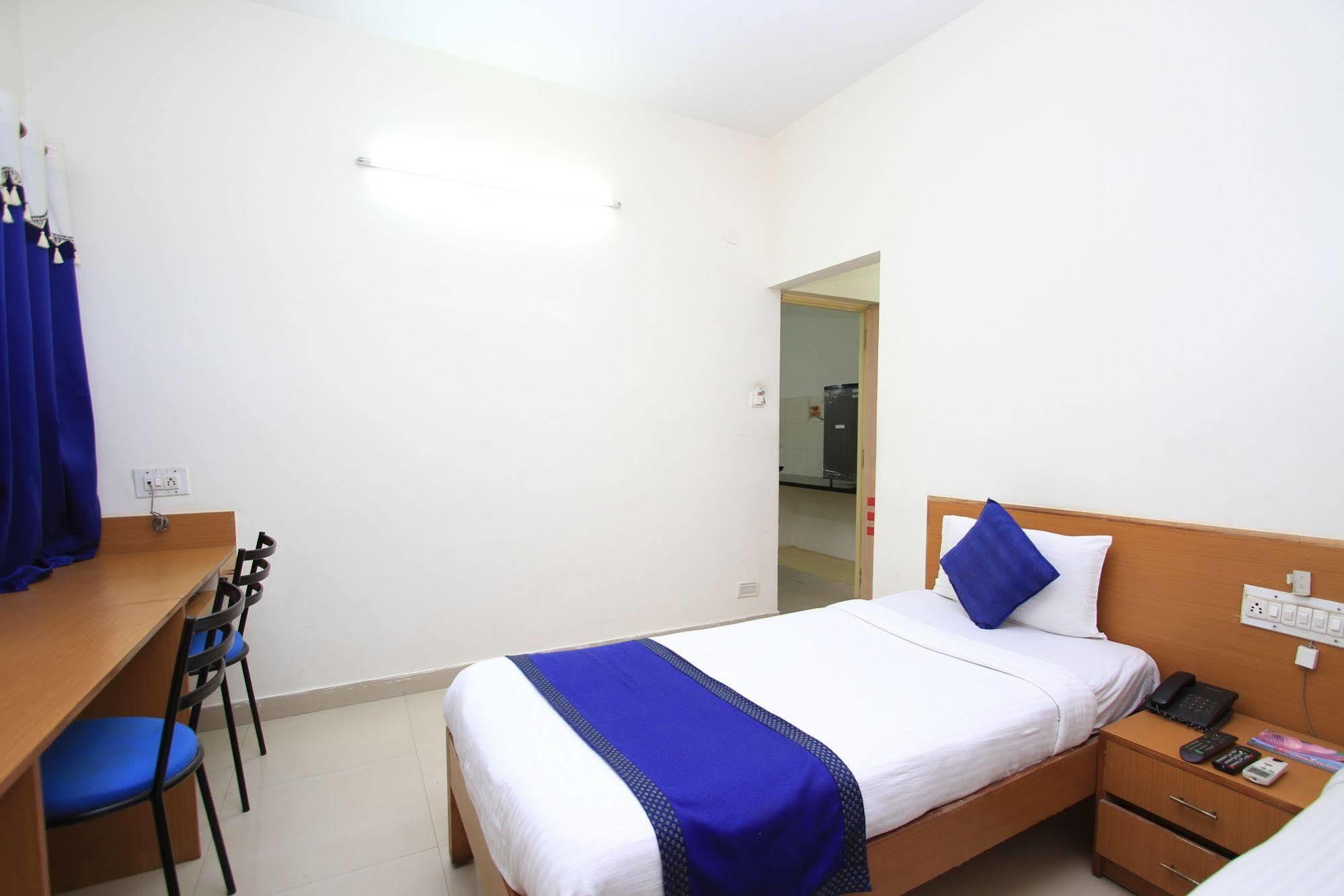 Arra Suites Bangalore Exterior foto