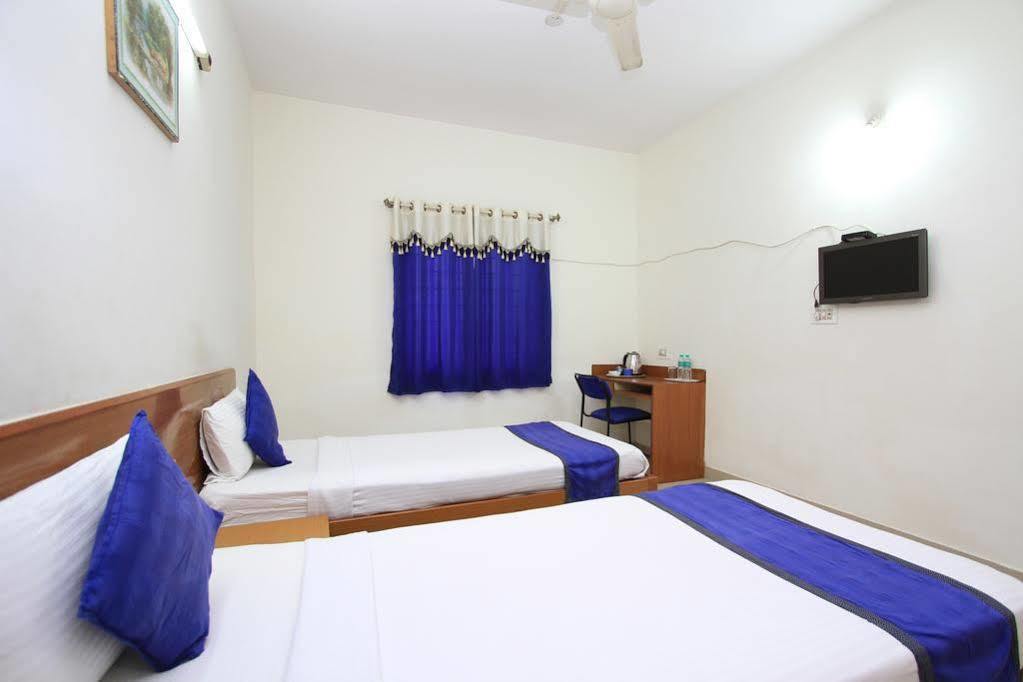 Arra Suites Bangalore Exterior foto