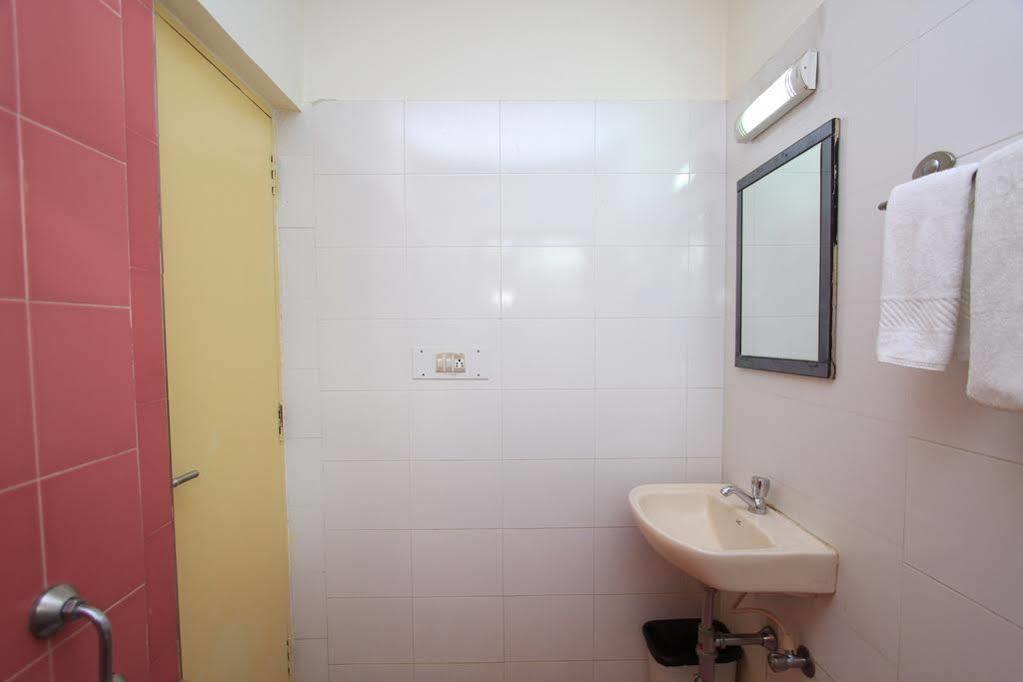 Arra Suites Bangalore Exterior foto